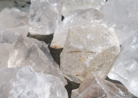 Rough Quartz, Clear - 1 LB, Size Medium