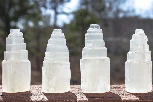 Medium Selenite Tower