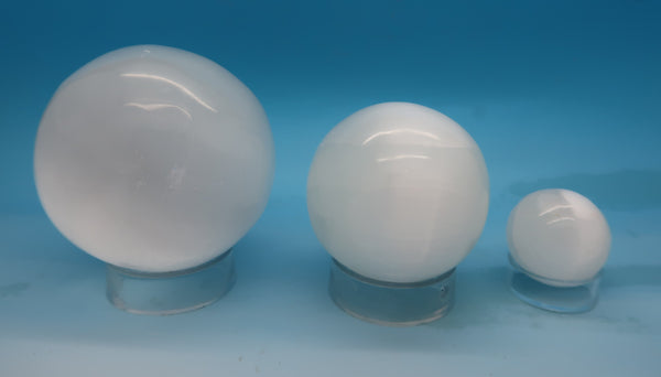 Selenite Spheres (Multiple Sizes)