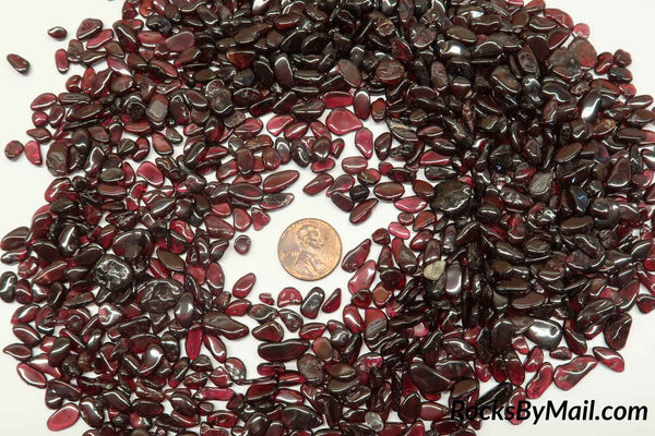 Mini Tumbled Chips - Red Garnet, 1/4 LB