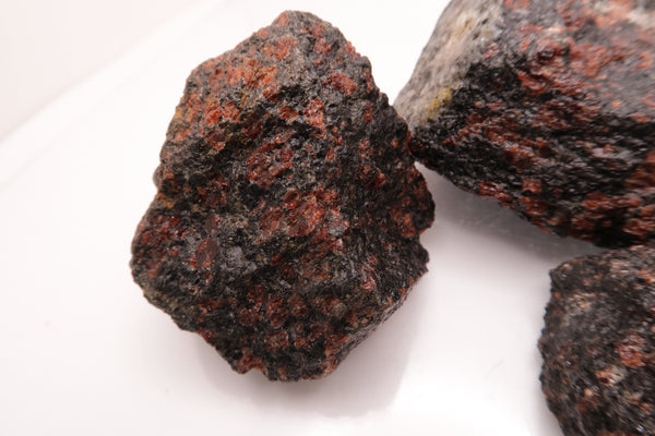 Medium Spinel in Matrix