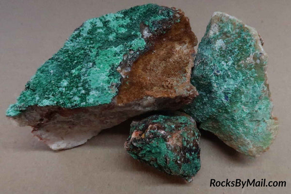 Malachite in Quartz Specimens